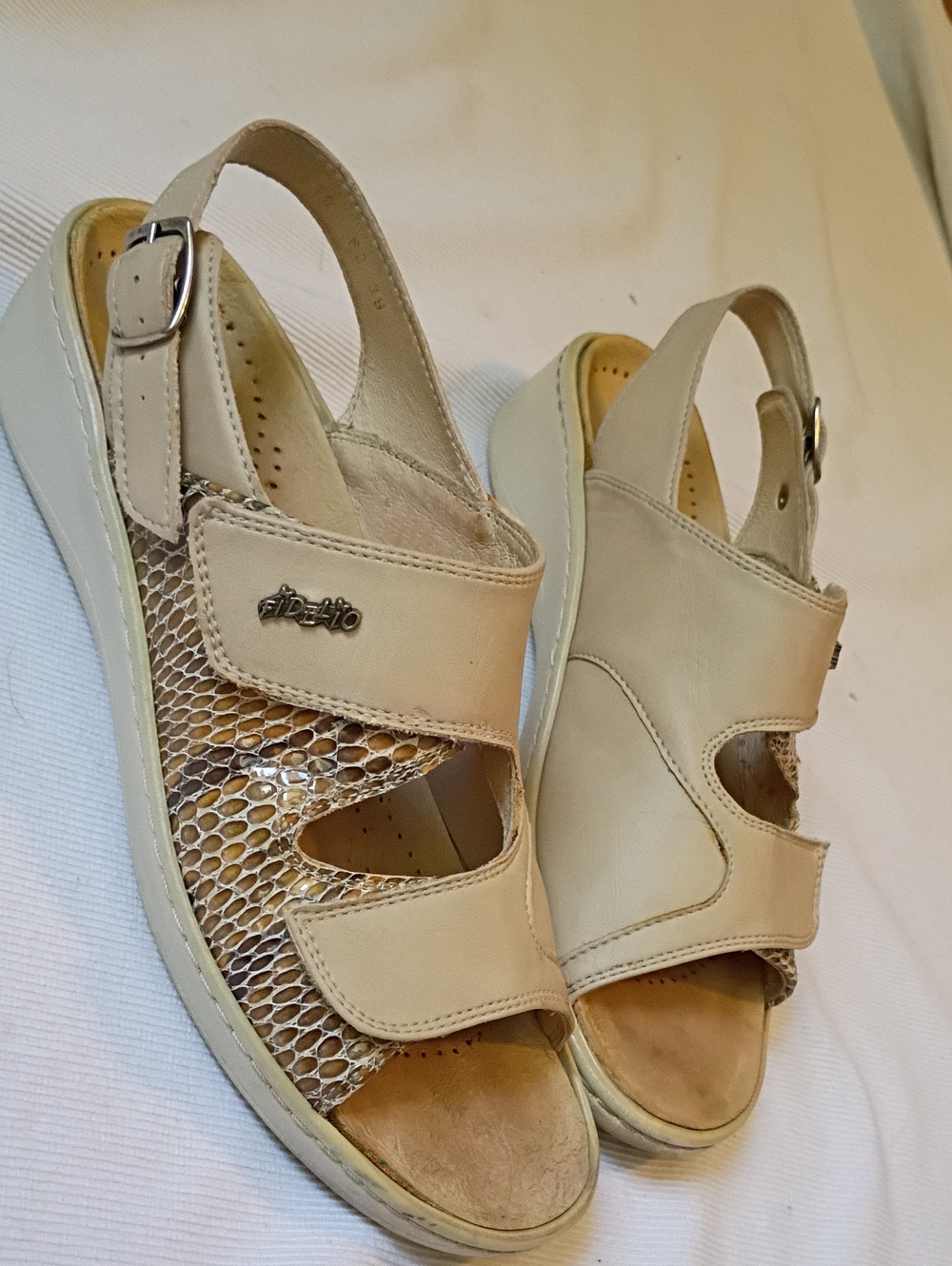 Fidelio Tan And Snakeskin Leather Sandal EU 39